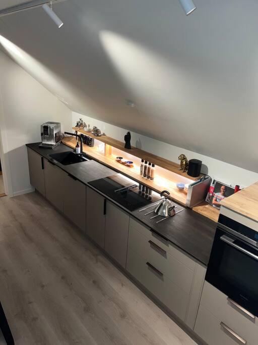 Apartment I Hjertet Av Nordens Paris. Tromsø